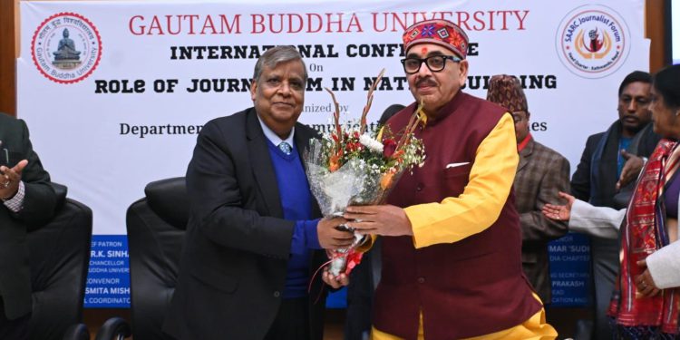 पत्रकारिता और राष्ट्र निर्माण एक दूसरे के पूरक – महेंद्र नाथ पांडेय