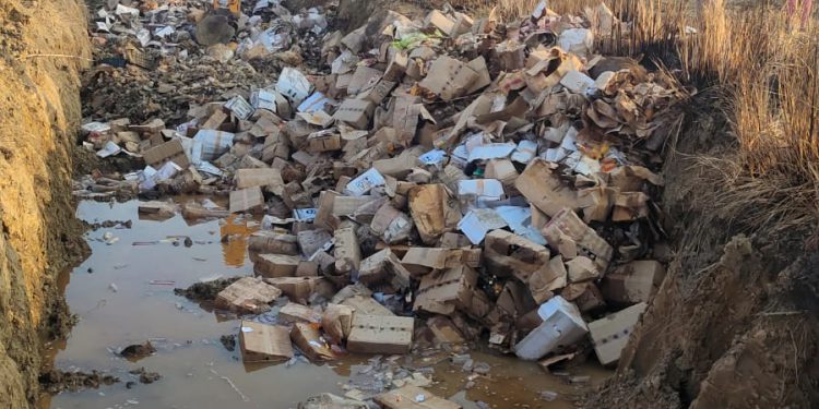 पुलिस ने 7 करोड़ की अवैध शराब की नष्ट, 290 मामलों में शराब तस्करों से पकड़ी गई थी अवैध शराब