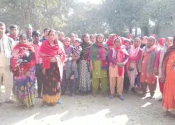 भ्रष्ट अधिकारियों व भू माफियाओं के गठजोड़ का खामियाजा भुगत रहे है डूब क्षेत्र के लोग