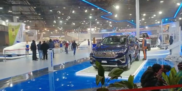 इंतजार खत्म…आटो एक्सपो में करे भविष्य की कारो का दीदार