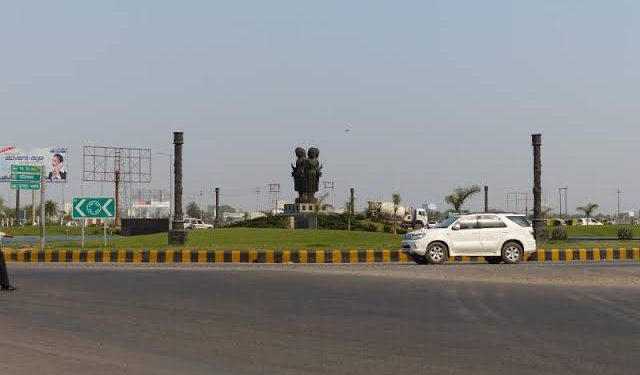 ग्रेटर नोएडा वेस्ट में चार मूर्ति चौक पर जल्द बनेगा अंडरपास, 60 करोड़ होंगे खर्च