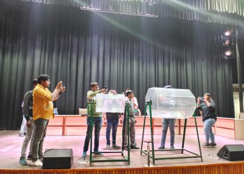 ग्रेटर नोएडा। वेडिंग जोन में 98 पथ विक्रेताओं को ड्रा के जरिए मिला रोजी-रोटी का ठिकाना