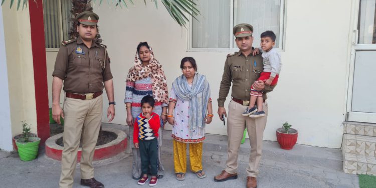 दादरी से खेलते समय गायब हुए दो मासूम बच्चों को 3 घंटे में किया शकुशल बरामद