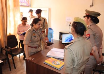 पुलिस कमिश्नर ने दादरी कोतवाली का किया निरीक्षण, दिए आवश्यक दिशा निर्देश