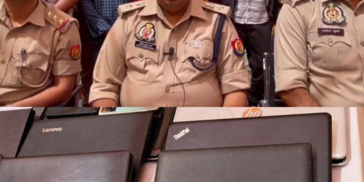 पीजी व होस्टलों से लैपटॉप चोरी करने वाले गैंग का पुलिस ने किया खुलासा, चोरी के लैपटाप सहित अन्य सामान बरामद