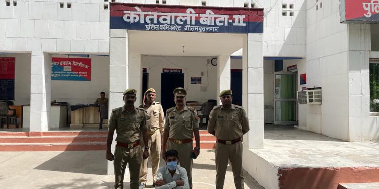 महिला के साथ दुष्कर्म कर वीडियो बनाने वाले आरोपी को पुलिस ने भेजा जेल