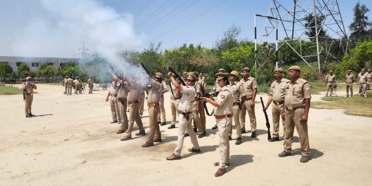 नगर निकाय चुनाव में सुरक्षा को लेकर पुलिस ने किया मॉक ड्रिल अभ्यास