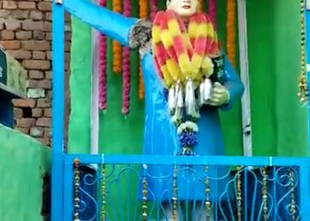 चुनाव से पहले माहौल बिगाड़ने की कोशिश, असामाजिक तत्वों ने अंबेडकर की मूर्ति को किया छतिग्रस्त