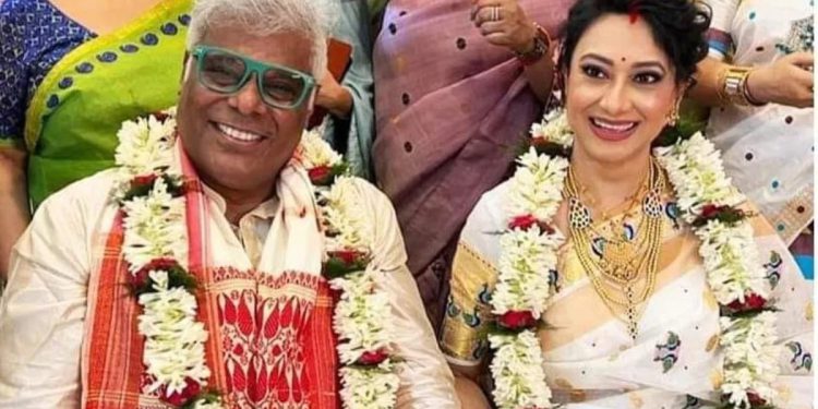 60 साल की उम्र में दूल्हा बने आशीष विद्यार्थी, जानें कहां है पहली वाइफ?