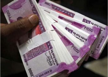 2,000 रुपये के नोट के एक्सचेंज पर एसबीआई का बड़ा अपडेट, जानिए क्या कहा देश के सबसे बड़े बैंक ने