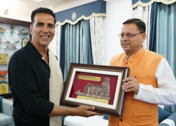 मुख्यमंत्री धामी से मिले अभिनेता अक्षय कुमार, इस बात क़ो लेकर हुई चर्चा