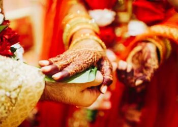 गाजीपुर में सिरफिरे आशिक की करतूत, दूल्हे के सामने दुल्हन की भरी मांग, जानें- फिर क्या हुआ?