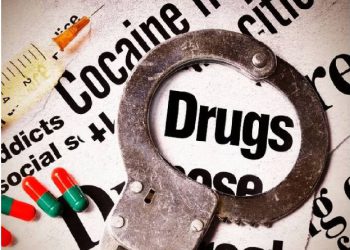 ग्रेटर नोएडा में IPS अधिकारी के घर से चल रही ड्रग्स फैक्ट्री का भंडाफोड़ कैसे हुआ इसकी इनसाइड स्टोरी