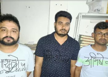 नोएडा STF ने पकड़ा फर्जी टेलीफोन एक्सचेंज, रणजी प्लेयर रहा आशुतोष बोरा निकला सरगना