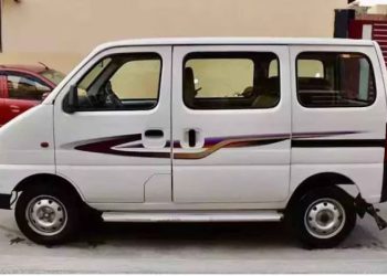 Kanpur: कार चलानी नहीं आती थी तो 10KM धक्का लगाकर चुरा ले गए वैन