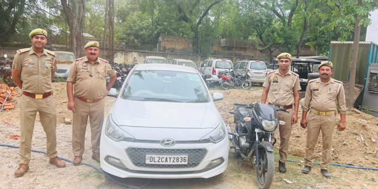 अनिल दुजाना गैंग के सक्रिय सदस्य की कार व बाइक का पुलिस ने किया सीज