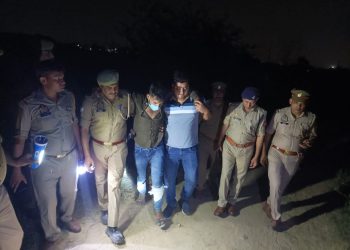 केटीएम बाइक से लूट करने वाले दो बदमाशो से पुलिस की हुई मुठभेड़