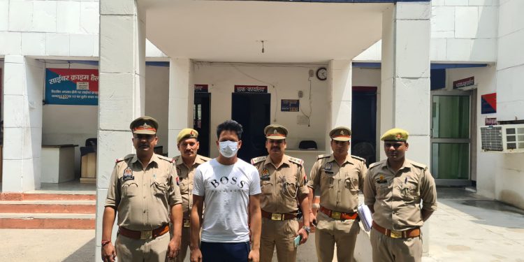 25000 के इनामी लुटेरे को पुलिस ने किया गिरफ्तार, 6 वर्षों से चल रहा था लुटेरा फरार