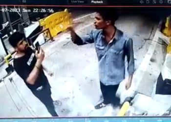 टोल प्लाजा पर दबंगई दिखाने दिखाने वाला को पुलिस ने भेजा जेल