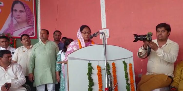 दादरी नगर पालिका अध्यक्ष गीता पंडित सहित 25 सभासदों ने ली शपथ