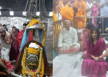 महाकाल दर्शन करने पहुंचे उत्तराखंड के पूर्व सीएम त्रिवेंद्र सिंह, सपरिवार आरती में हुए शामिल