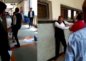 दिल्ली के रोहिणी कोर्ट में महिला वकील से मारपीट, पुरुष वकील पर आरोप