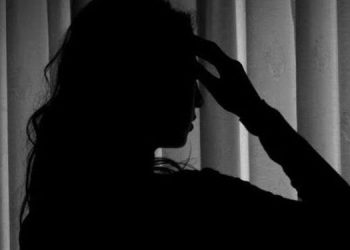 नोएडा में सरेराह लड़कियों को किया ‘बैड टच’, CCTV में कैद हुई घटना