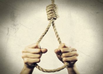 पत्नि करती रह गईं कॉल, सिपाही ने फंदे से लटककर दे दी जान