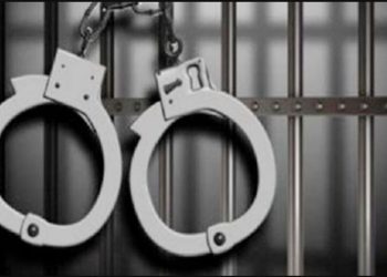 बेटी की इज्जत बचाने के लिए महिला ने कर दी पति की हत्या, पंजाब से बिहार भाग रही आरोपित को कानपुर में दबोचा