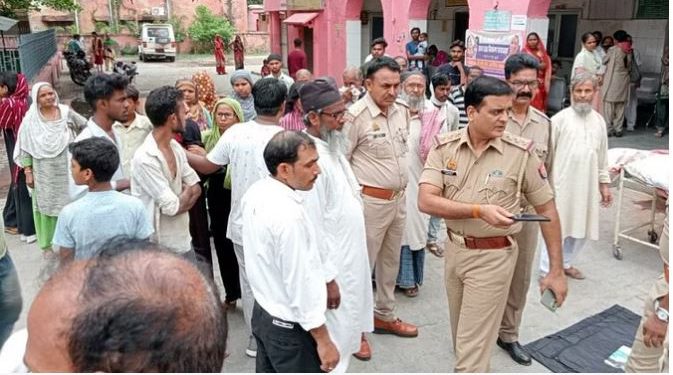 अग्निशमन यंत्र का सिलेंडर फटा, युवक की मौत: भदोही में सिलेंडर में नाइट्रोजन गैस भर रहा था युवक, प्रेशर ज्यादा होने से हादसा होने की आशंका