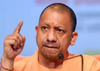 उत्तर प्रदेश में एक बार फिर IAS अधिकारियों का तबादला, बदले गए 5 जिलों के DM, देखें लिस्ट