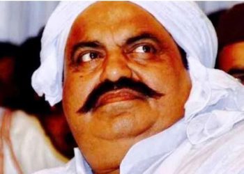 अतीक के गुर्गे ‘गुड्डू बमबाज’ का बेटा आबिद गिरफ्तार, 6 जिंदा बम बरामद