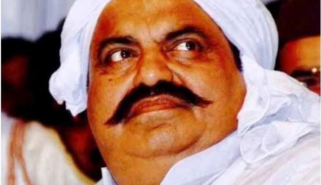 अतीक के गुर्गे ‘गुड्डू बमबाज’ का बेटा आबिद गिरफ्तार, 6 जिंदा बम बरामद