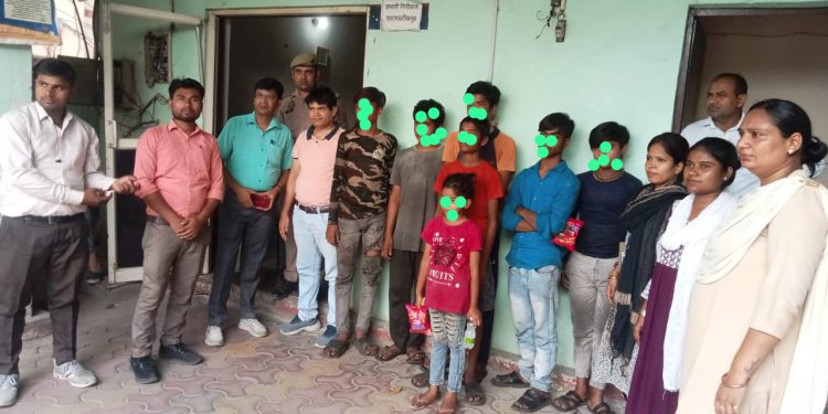 जिला प्रशासन ने सात बाल श्रमिकों को कराया रेस्क्यू, आगे भी जारी रहेगी कार्रवाई