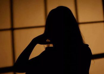 देहरादून: बस में शिक्षिका के चहरे पर स्प्रे डालकर की बदतमीजी