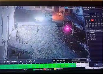 कानपुर में कार से कुचला मासूम तुरंत खड़ा होकर चलने लगा, वीडियो कर देगा हैरान