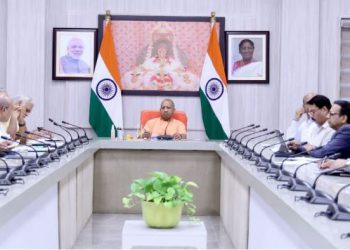 UP News: सीएम योगी का आदेश- ‘विकास कार्यों में लाई जाए तेजी, मंत्री खुद करें विभागीय आवंटन और व्यय की समीक्षा’