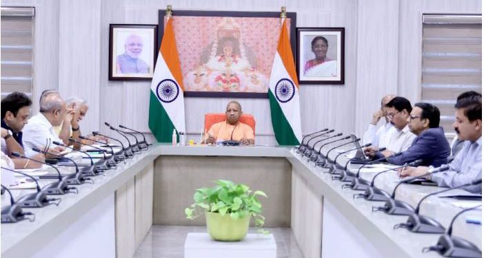 UP News: सीएम योगी का आदेश- ‘विकास कार्यों में लाई जाए तेजी, मंत्री खुद करें विभागीय आवंटन और व्यय की समीक्षा’