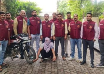 पुलिसकर्मी बनकर महिला का यौन उत्पीड़न करने वाला शख्स गिरफ्तार, लाइसेंस को बताता था पुलिस पहचान पत्र