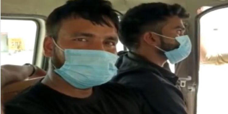 कानपुर के कार शोरूम से चोरों ने उड़ाए 59 लाख, इन रुपयों से गांव में करवाया नाच-गाना और भंडारा