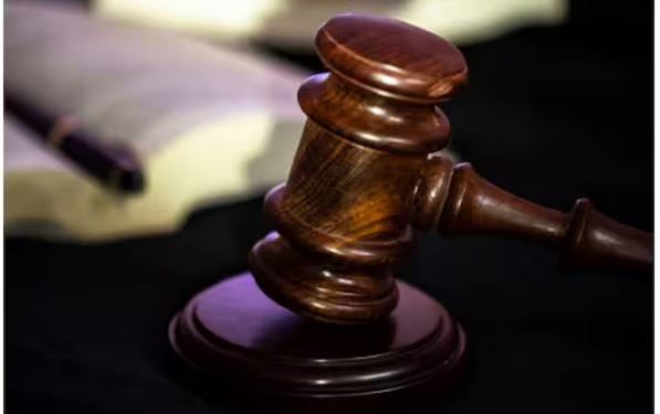 किशोरी से यौन शोषण: भाजपा नेता के खिलाफ गैर जमानती वारंट जारी, पेश नहीं हुआ तो होगी कुर्की की कार्रवाई