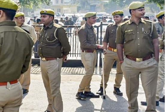 प्रेम प्रसंग में पत्नी ने कुल्हाड़ी से पति के किए पांच टुकड़े, बोरे में भरकर नहर में फेंकी लाश