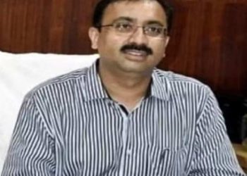 Greater Noida Authority के नए सीईओ रवि कुमार एनजी बने, रितु माहेश्वरी को हटाया! UP में 4 IAS अफसरों के तबादले