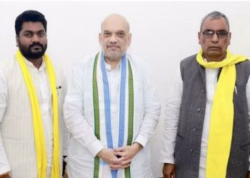 ओमप्रकाश राजभर की पार्टी सुभासपा भी एनडीए में शामिल, अमित शाह का ट्वीट – यूपी में मिलेगी मजबूती