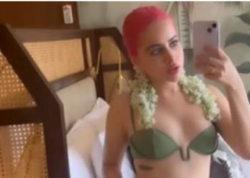 उर्फी की ग्रीन बिकनी से लाल हुआ लोगों का तन- बदन, सोशल मीडिया पर वीडियो से मचा बवाल