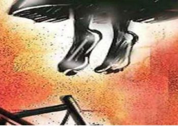 आजमगढ़ में 11वीं की छात्रा करती थी दो लड़कों से बात? अब प्रिंसिपल, टीचर को जेल से मिली रिहाई