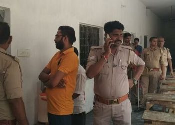 10वीं के छात्र ने अपने साथी का गला काटा, क्लास रूम के अंदर दिल दहला देने वाली वारदात