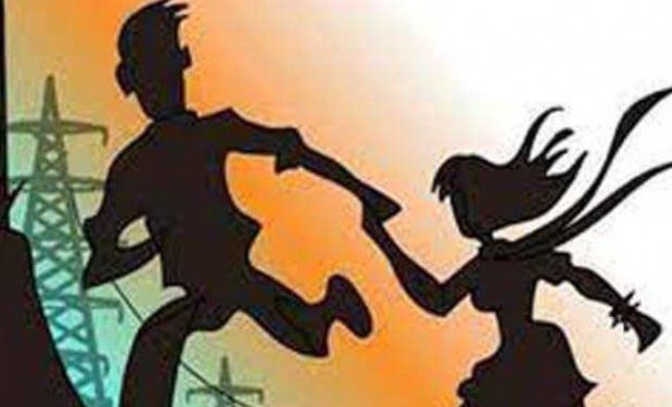 दिल के अरमां आंसुओं में बह गए: प्रेमिका करती रही बरात का इंतजार, दूल्हा किसी दूसरी युवती के साथ फरार