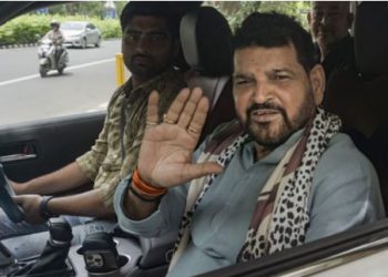 बृजभूषण शरण सिंह की बढ़ेंगी मुश्किलें? दिल्ली पुलिस ने यौन उत्पीड़न केस में कोर्ट में किए बड़े दावे