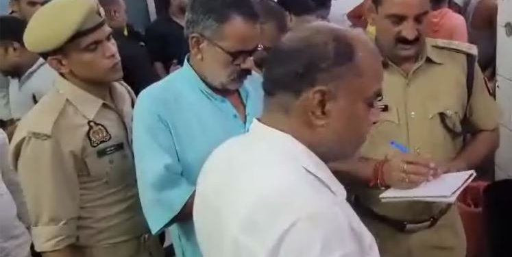 बदमाशों के हौसले बुलंद, डॉक्टर की पत्नी को मारी गोली, गंभीर हालत में लखनऊ रिफर, जाँच में जुटी पुलिस